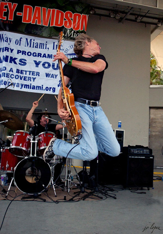 The Livesays at Miami Bayfront Amphitheater Dec 18 2005